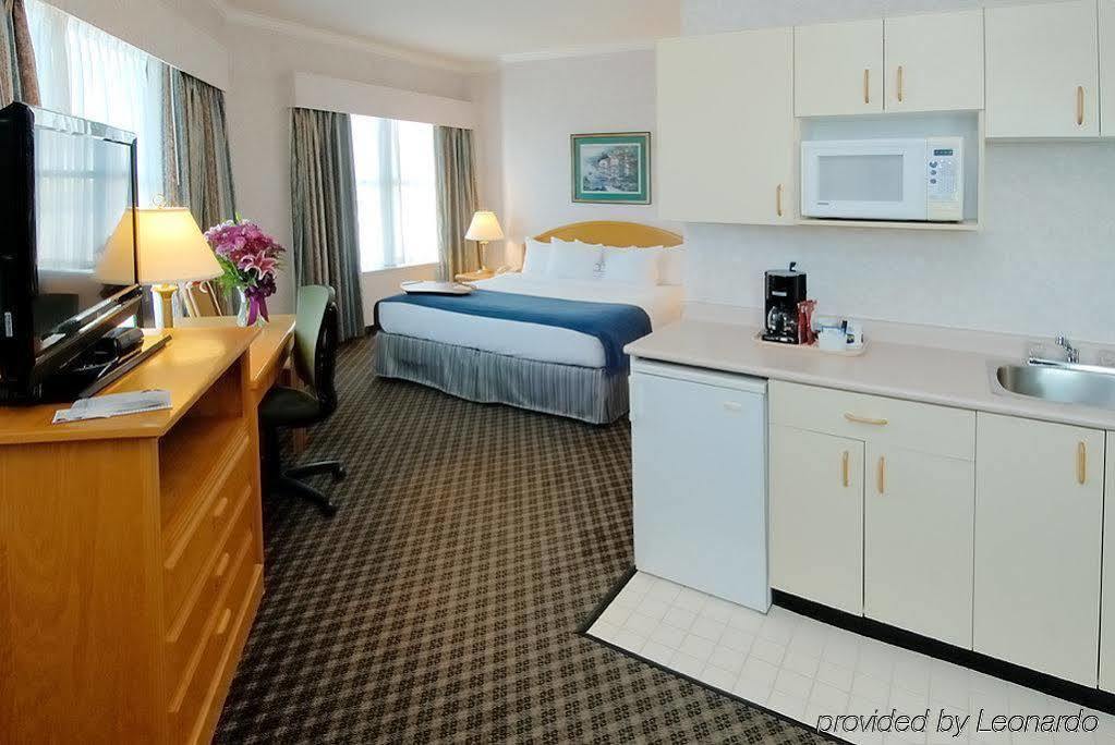 Best Western Plus Carlton Plaza Hotel Victoria Quarto foto